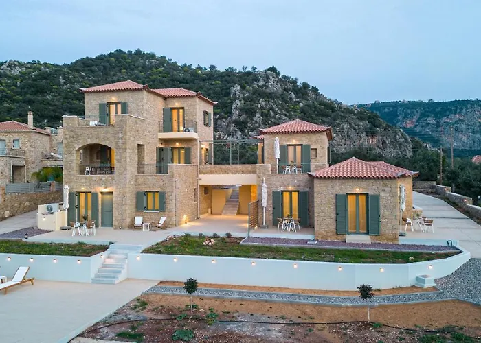 Ipsό Apartman Kardamíli